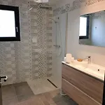 Leku Lucia 8 Pers Piscine Chauffee 15 Min En Voiture Villa